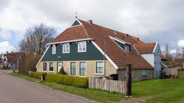 IMG 0792 Selling a Fixer-Upper in CT: What Homeowners Should Expect in Today’s Market