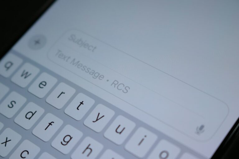 RCS Chat Meaning: What Rich Communication Services Really Is in 2026