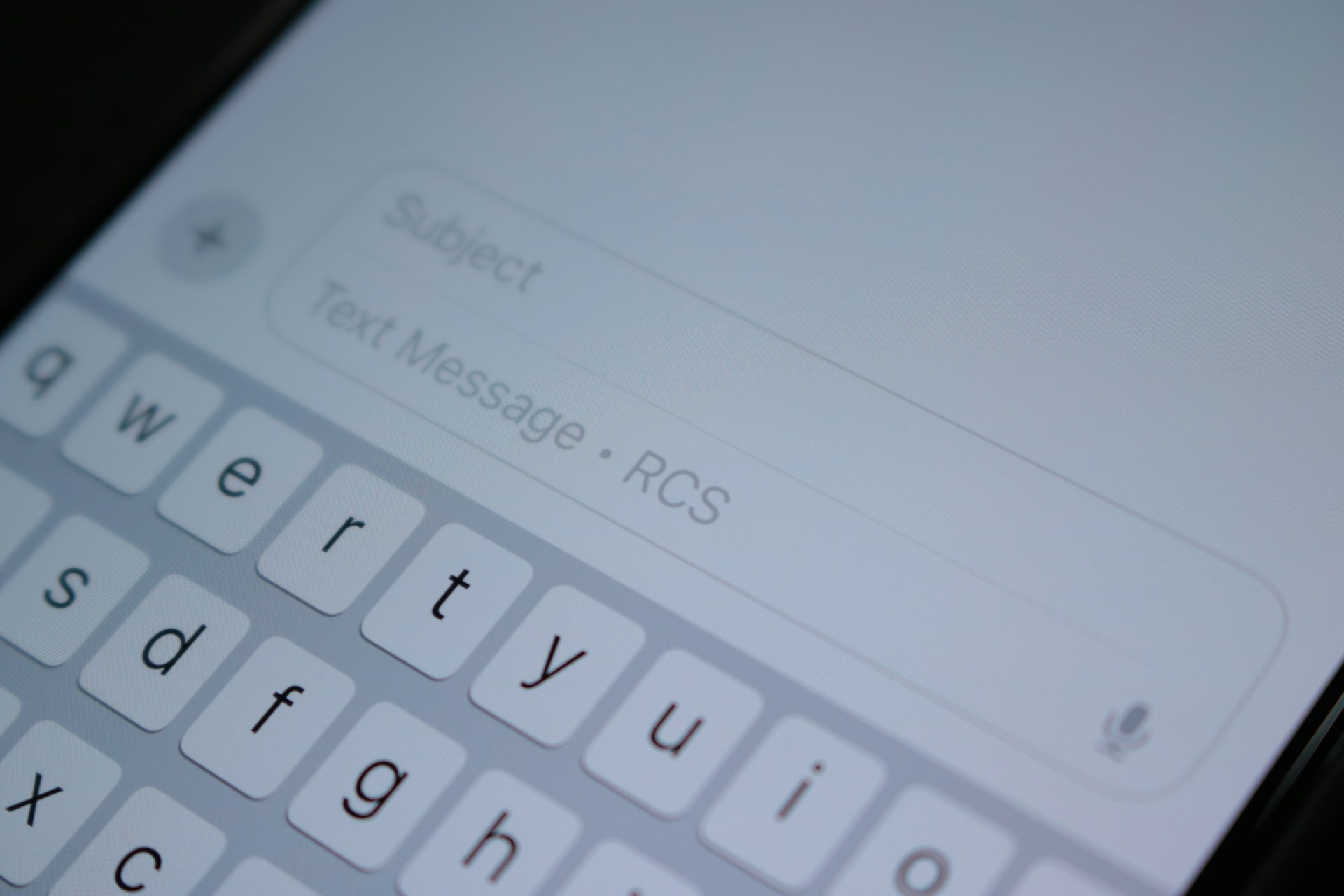 RCS Chat Meaning: What Rich Communication Services Really Is in 2026